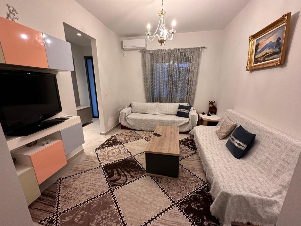 A&A Apartment Пирея Екстериор снимка